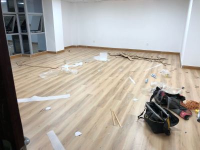 木地板木地板安装踢脚线安装