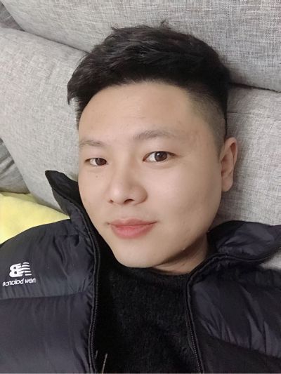 卫浴灯具安装