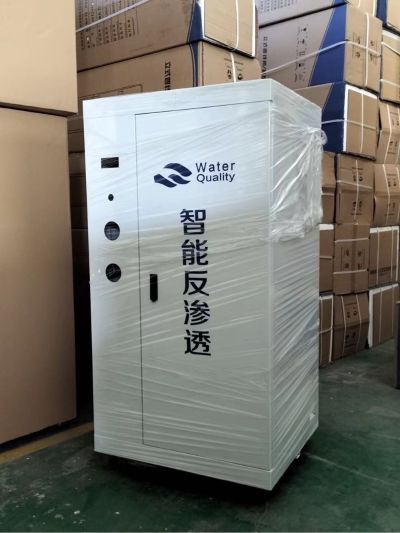 在四川318川藏线从折多山到理塘四个服务区安装4套1.5吨的纯水设备！