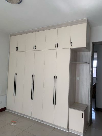 安装定制家具