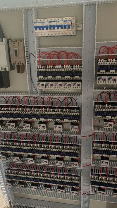 电工家里各种维修