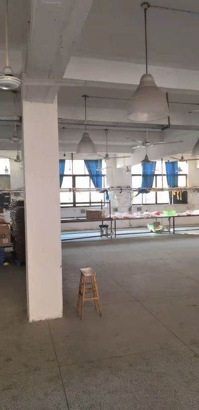 电动叉车故障，换了电池不久罢工了，可能哪个电路问题，需要专业人士来检修，报价，如需要更换配件再协商