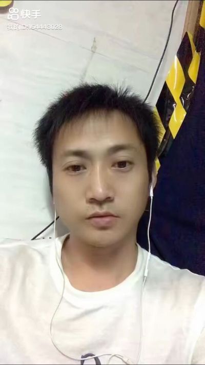油漆工刮腻子无