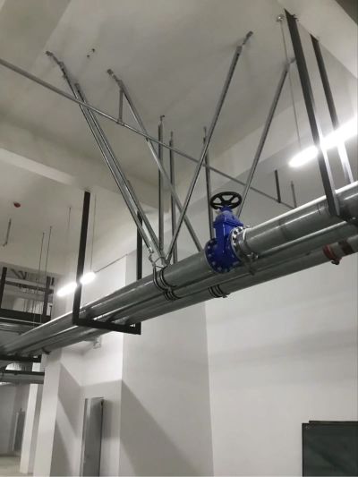 安装抗震支架