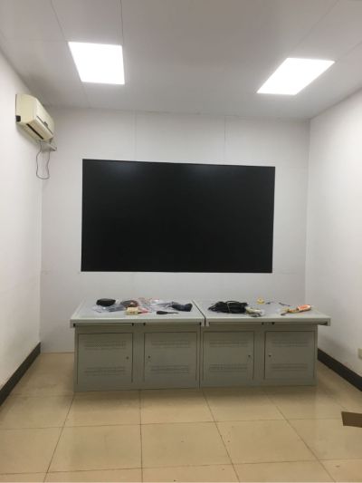 安装师傅无