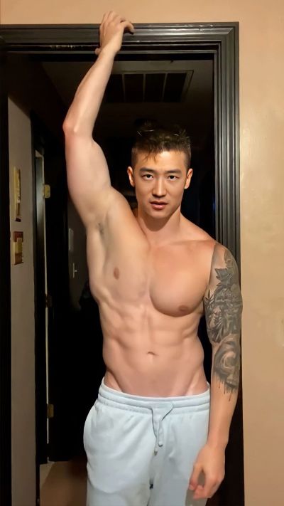 柜机空调不制冷，外机就在窗口，不需要攀爬。