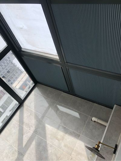 一个床一个电视柜从二楼抬到隔壁二楼 来一人就可以 可以帮忙抬 建安小区3号楼电话联系