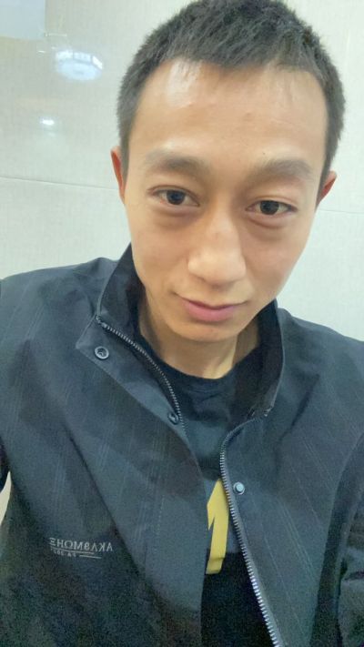 腻子大白