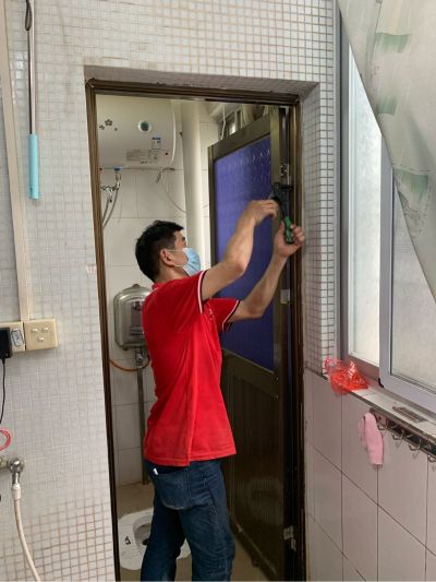 卫浴类师傅安装