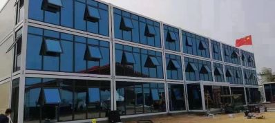 建筑工程建房打地平。活动板房