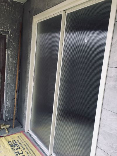 门窗安装门窗