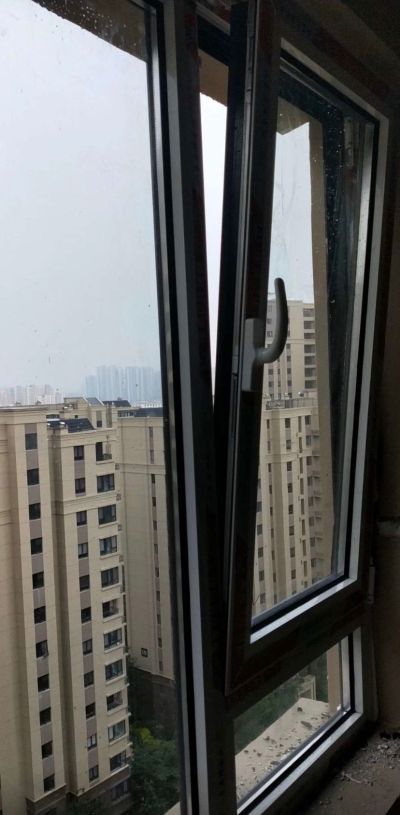 窗类维修平开内倒维修