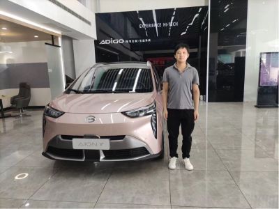 专业玻璃安装专业安装玻璃专业销售玻璃专业开车司机