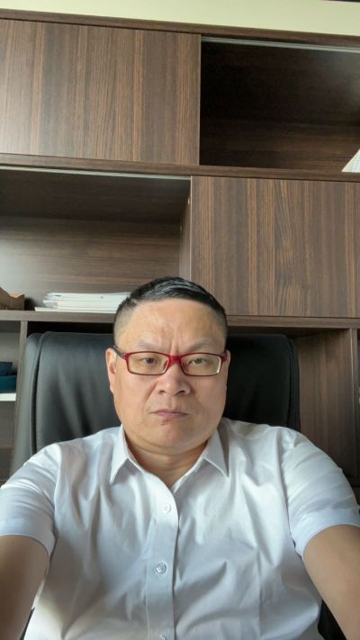 按摩精油开背