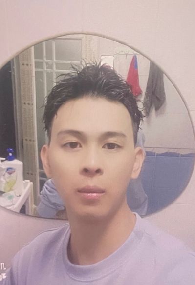消控室装踢脚线，承重架打膨胀螺丝固定在地板等杂活，每天320含午饭，预计两天，可跟车从厦门过去。