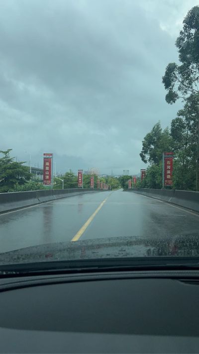 室内空调挂机滴水