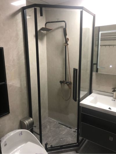 淋浴房安装