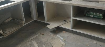 贴砖水电安装贴磁砖