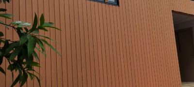 专业承接钢结构焊接，广告牌制作安装，观光电梯，旧楼电梯，铝单板安装以及焊接，玻璃幕墙，室内钢结构阁楼，联系人：王工13435476857