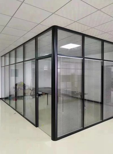 玻璃隔断办公玻璃隔墙断桥铝门窗电动感应门