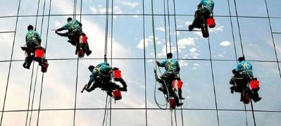 专业蜘蛛人高空外墙作业

业务承接范围
1、高空外墙清洗 ，高空外墙油漆 ；
2、高空外墙夜景 ，广告安装工程;
3、高空外墙玻璃 ，安装打胶工程;
4、高空外墙雨水管 玻璃安装更换；
5、专业承包各种	高空外墙作业;	
电话：18223188574
服务区域 : 广州、深圳、东莞、佛山广东等地区，有需要随时联系