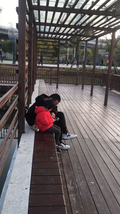 监控电脑办公