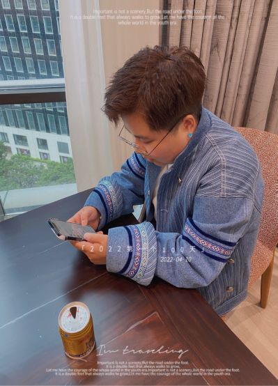 室外地面找平挖土方。花园一共80平左右