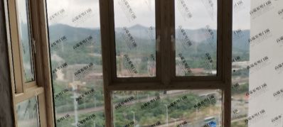 封阳台门窗