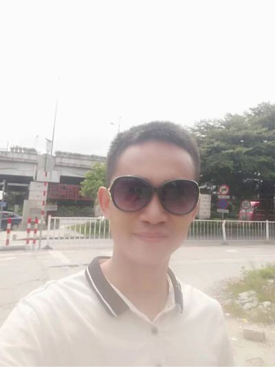 [玫瑰][玫瑰][玫瑰][玫瑰]好消息！好消息！
过年不回家的外资好厂！
春节住公寓宿舍，[福][福][發]放假五天，有大红包[红包][红包][红包][红包]

家用电器厂   18-45岁，男女不限，农民工，实习生均可。
长白班18元／时。夜班：20元／时   
（长白班大约：198元／天，夜班约220元／天）
每周可以借支300-600元

岗位工作：普工，装配工，打螺丝，包装工，做事简单轻松。

要求：18-45周岁，男女不限，持本人有效的第二代身份证原件，四大名族已满。

长白班，长白班18元/时（