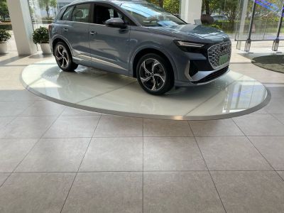 1、8套亚克力字打胶粘接到墙上（有定位木板）。
2、12个门牌，墙面打洞，葫芦空挂装。
要求安装完成拍照，安装清单学校签字验收。
