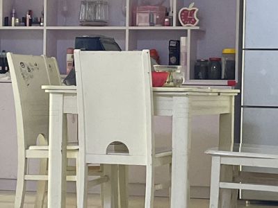 定制家具店安装