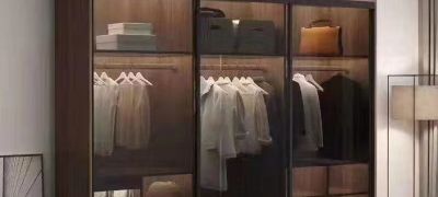 无定制家具厂高光肤感柜门
