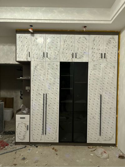安装柜子吊顶