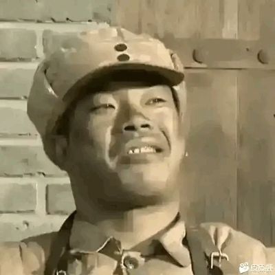 展厅装修有个圆形玻璃需要挂墙上，需要焊个小钢架