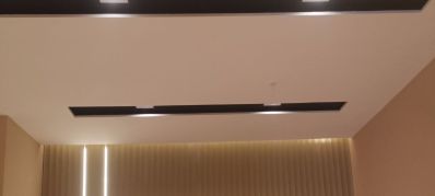 本人承接，木工吊顶，水电改造工程，主要以工装为主，希望与诚信的老板装修公司合作，谢谢