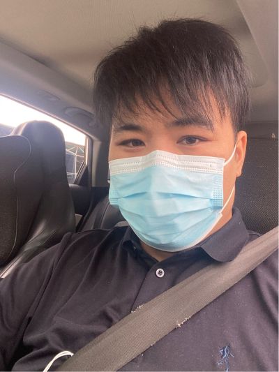 只需要打俩孔