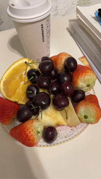 安装两室两厅吸顶灯