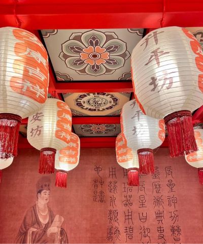 家里客厅灯不亮了➕花洒喷头
