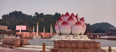 装修  驾驶