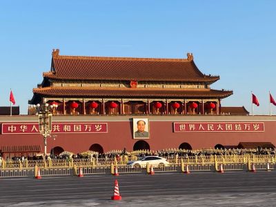 商铺走几个灯线，两三个小时活