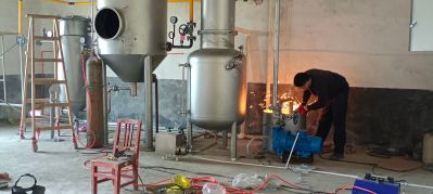 专业承接不锈钢管道焊接安装，蒸汽管道安装，设备钢结构平台焊接安装，消防梯现场制作安装，纯化水管道安装焊接 。