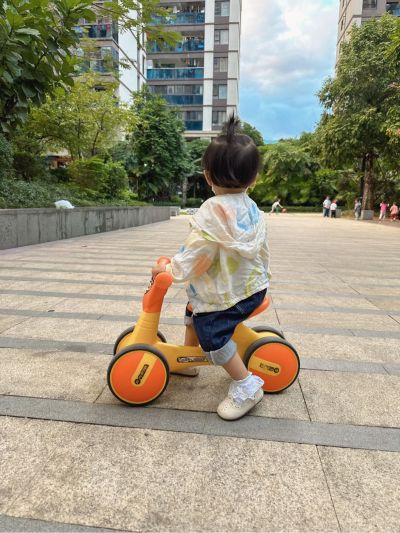 安装遮阳帘