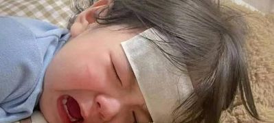 车牌识别人行通道闸电动伸缩门悬浮门折叠门