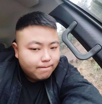 家具安装 送货  搬家 有需要的老板 联系我 电话18372517788