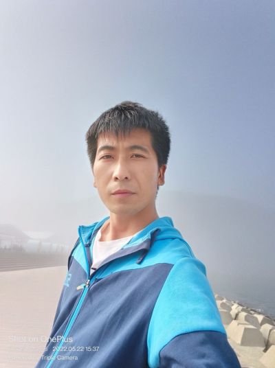 专业防水保温，楼顶窗口阳台卫生间地下室天井各种漏水疑难问题，家里透寒长毛发黑有专门的材料治理，收费绝对合理，大连区域15140592321