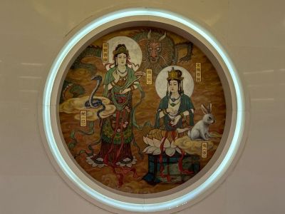 4个货架展柜安装自带工具