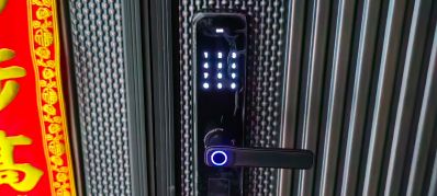 深圳全市开锁换锁，24小时上门服务