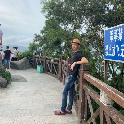 安装淋浴房安装淋浴房