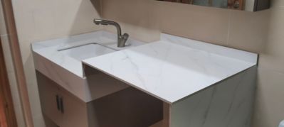 安装马桶，灯马桶
