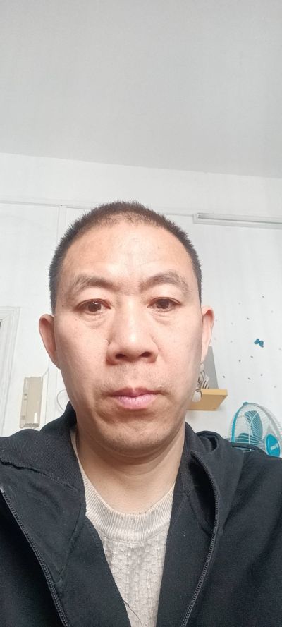 专业家装贴砖
